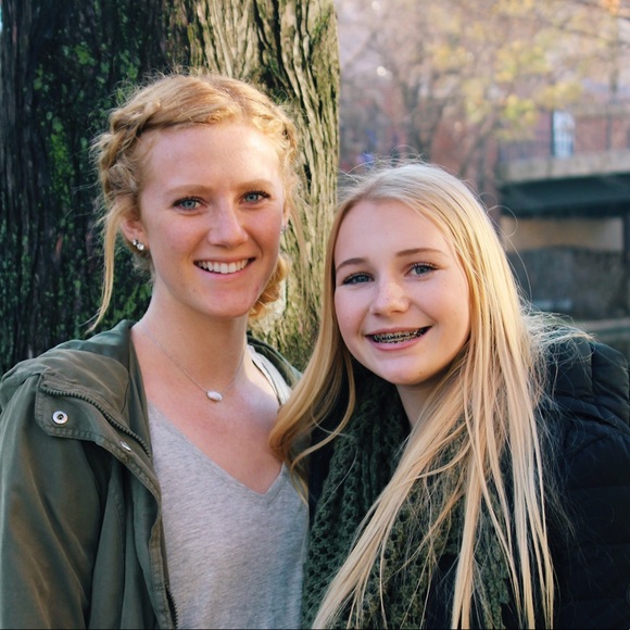 Meet your Posher, Ririley - Picture 1 of 1